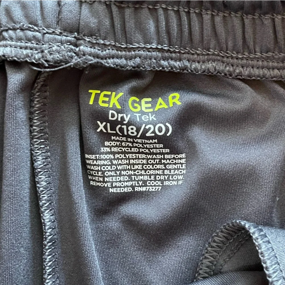 tek gear Gray and Black Men's Athletic Shorts